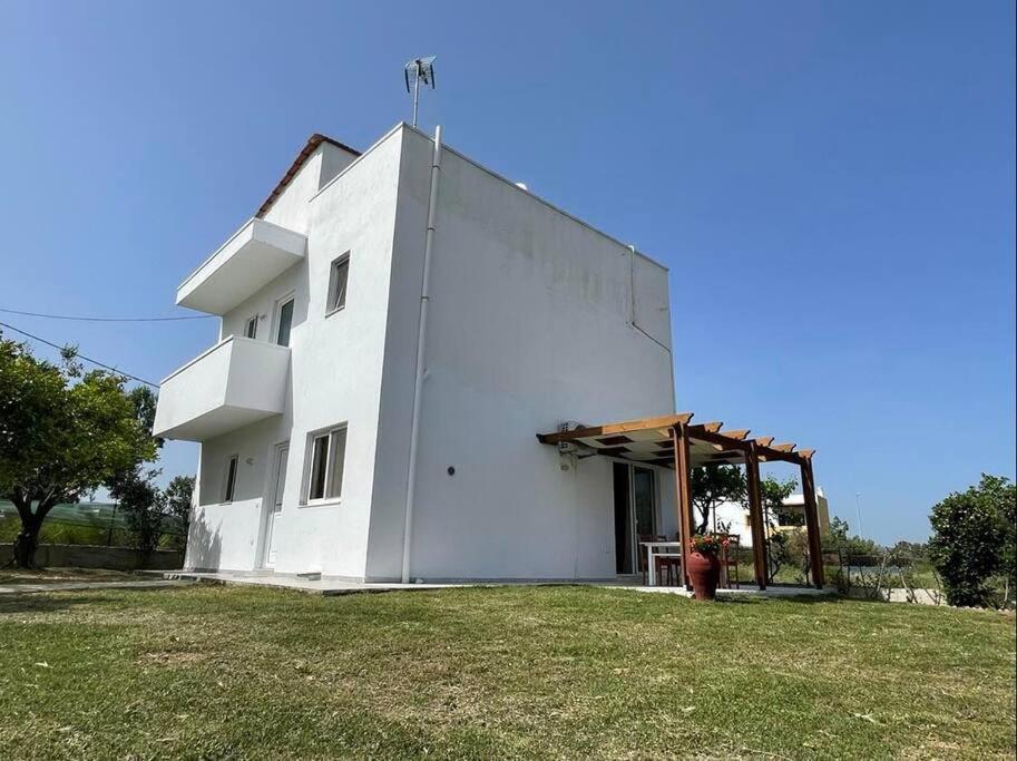 Big House Holiday home Gennadi